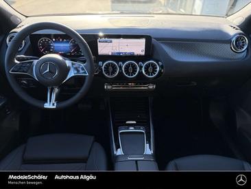 Mercedes GLA 200 200 Night Edition — photo 5