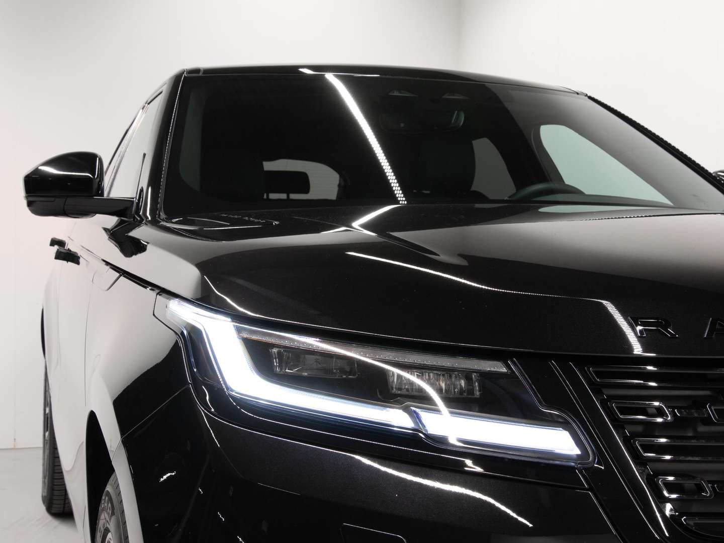 Land Rover Range Rover Velar 2.0 P400e AWD Dynamic SE PHEV - 2025 - Joinsteer - #13