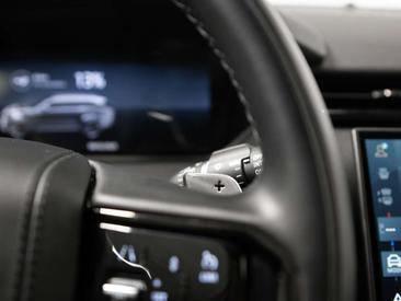 Land Rover Range Rover Velar 2.0 P400e AWD Dynamic SE PHEV — photo 28