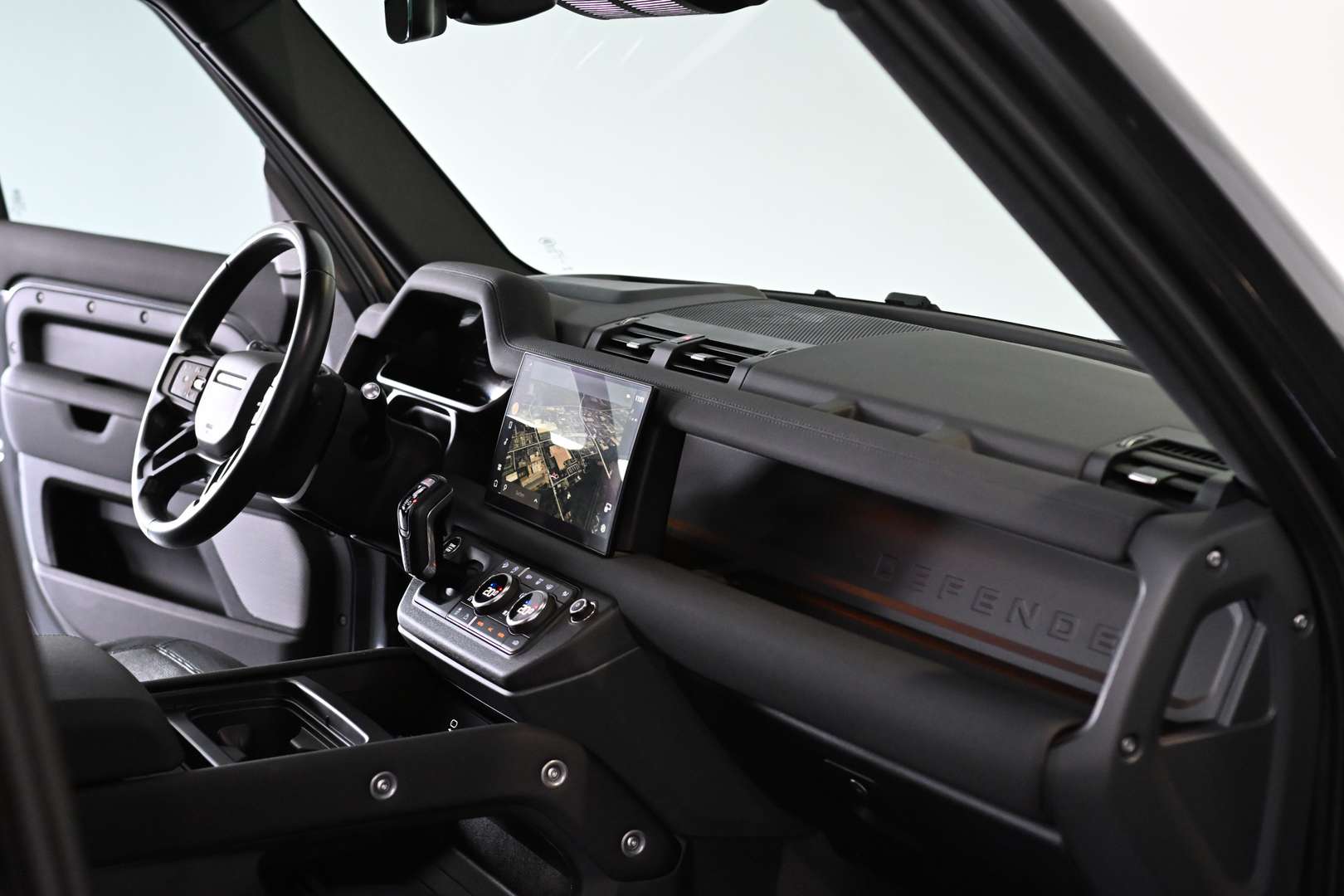 Land Rover Defender 130 X-Dynamic SE AHK Pano 8-Sitzer - 2023 - Joinsteer - #10