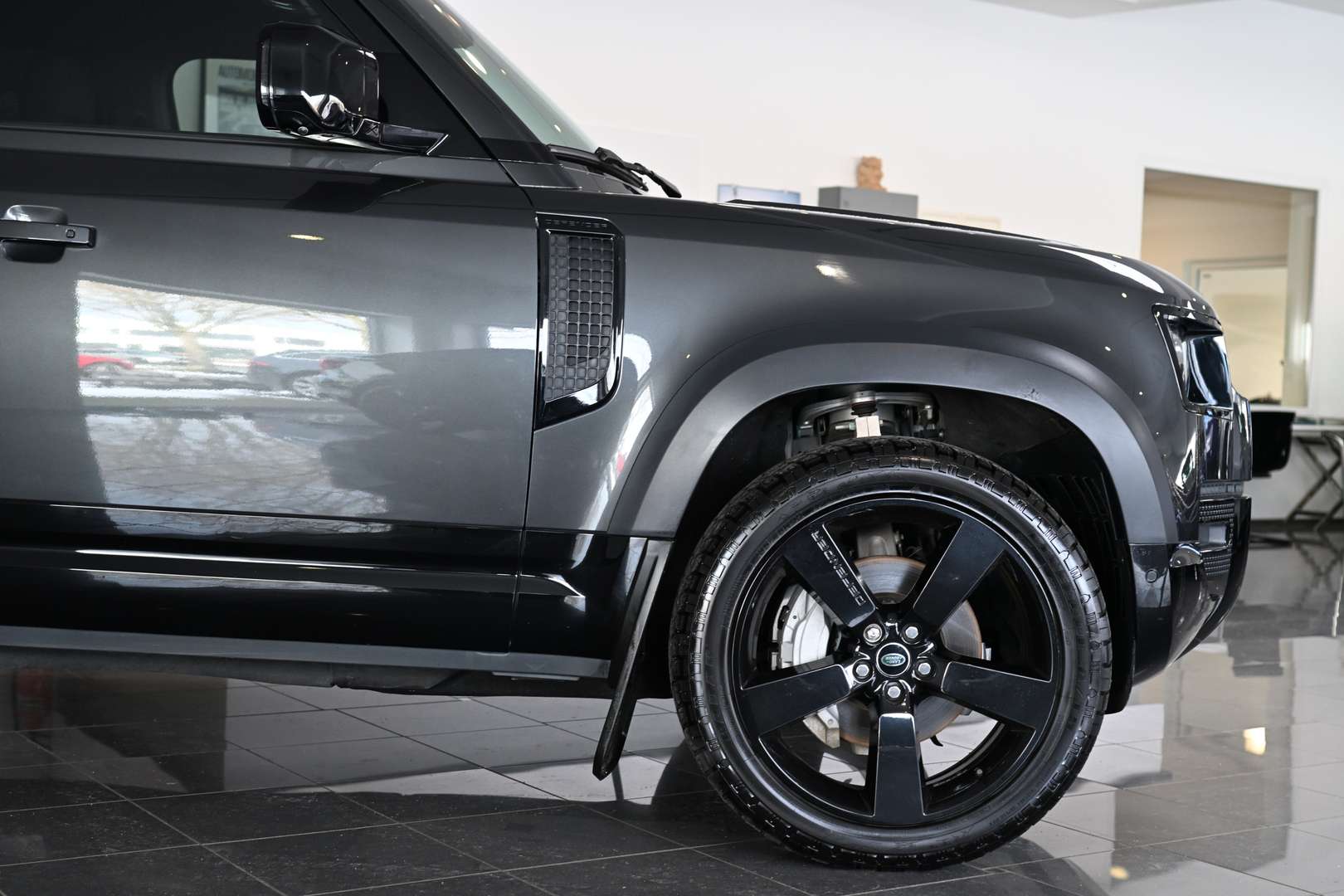 Land Rover Defender 130 X-Dynamic SE AHK Pano 8-Sitzer - 2023 - Joinsteer - #26