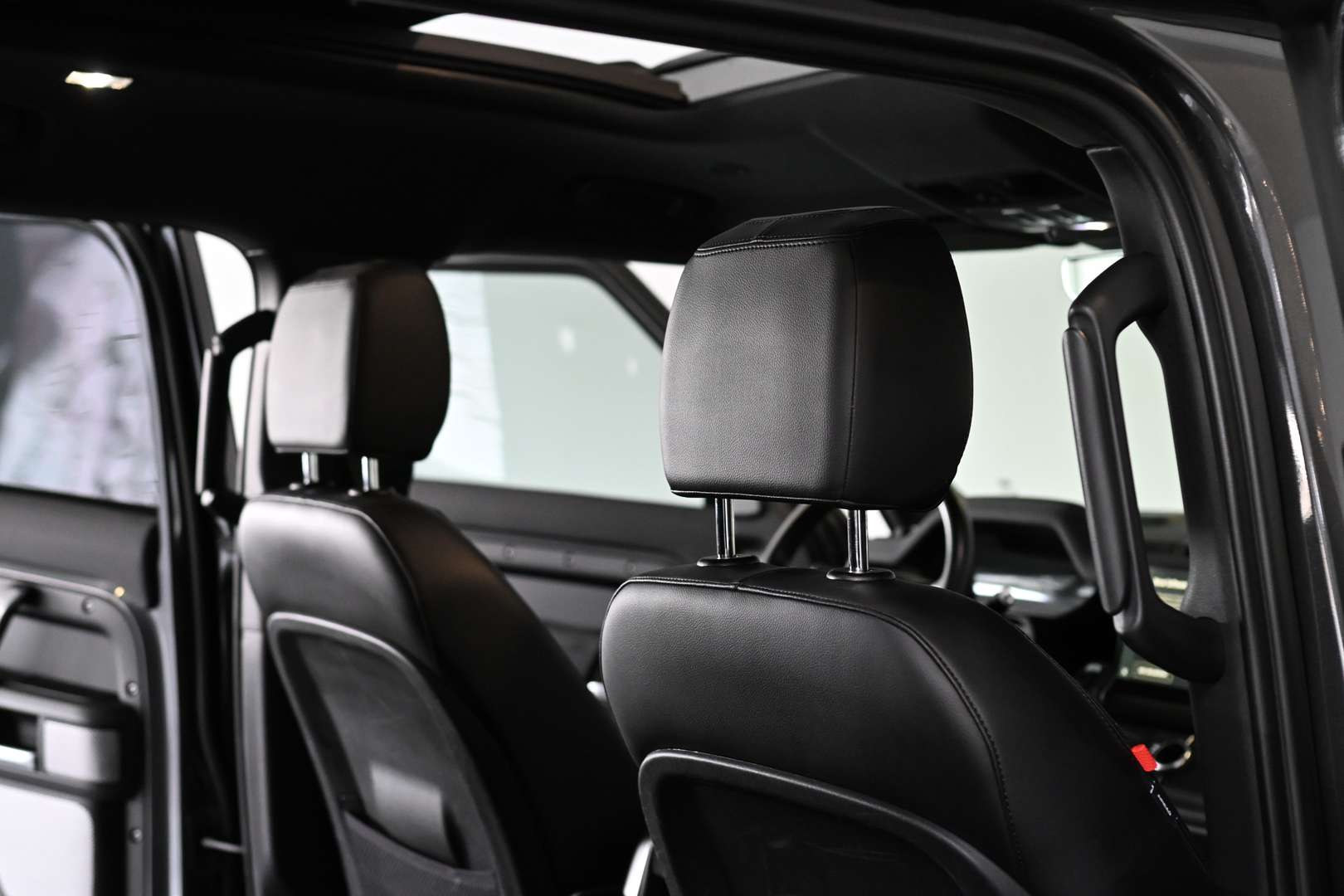 Land Rover Defender 130 X-Dynamic SE AHK Pano 8-Sitzer - 2023 - Joinsteer - #34