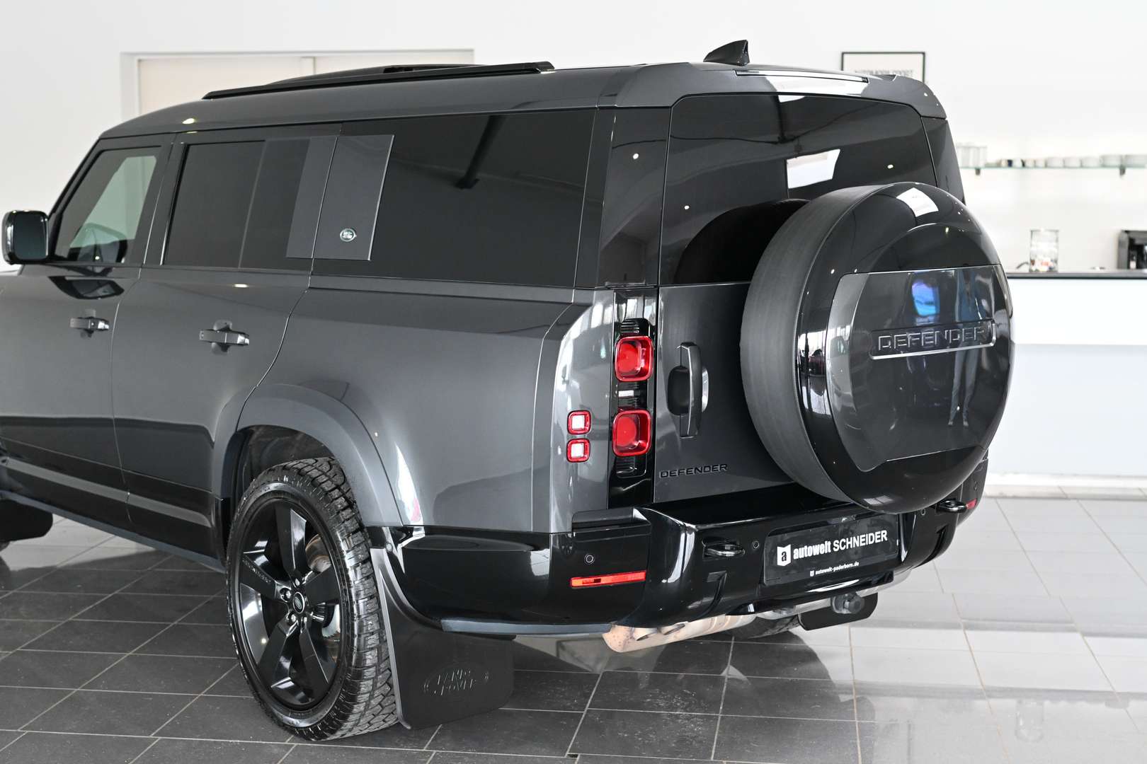 Land Rover Defender 130 X-Dynamic SE AHK Pano 8-Sitzer - 2023 - Joinsteer - #37
