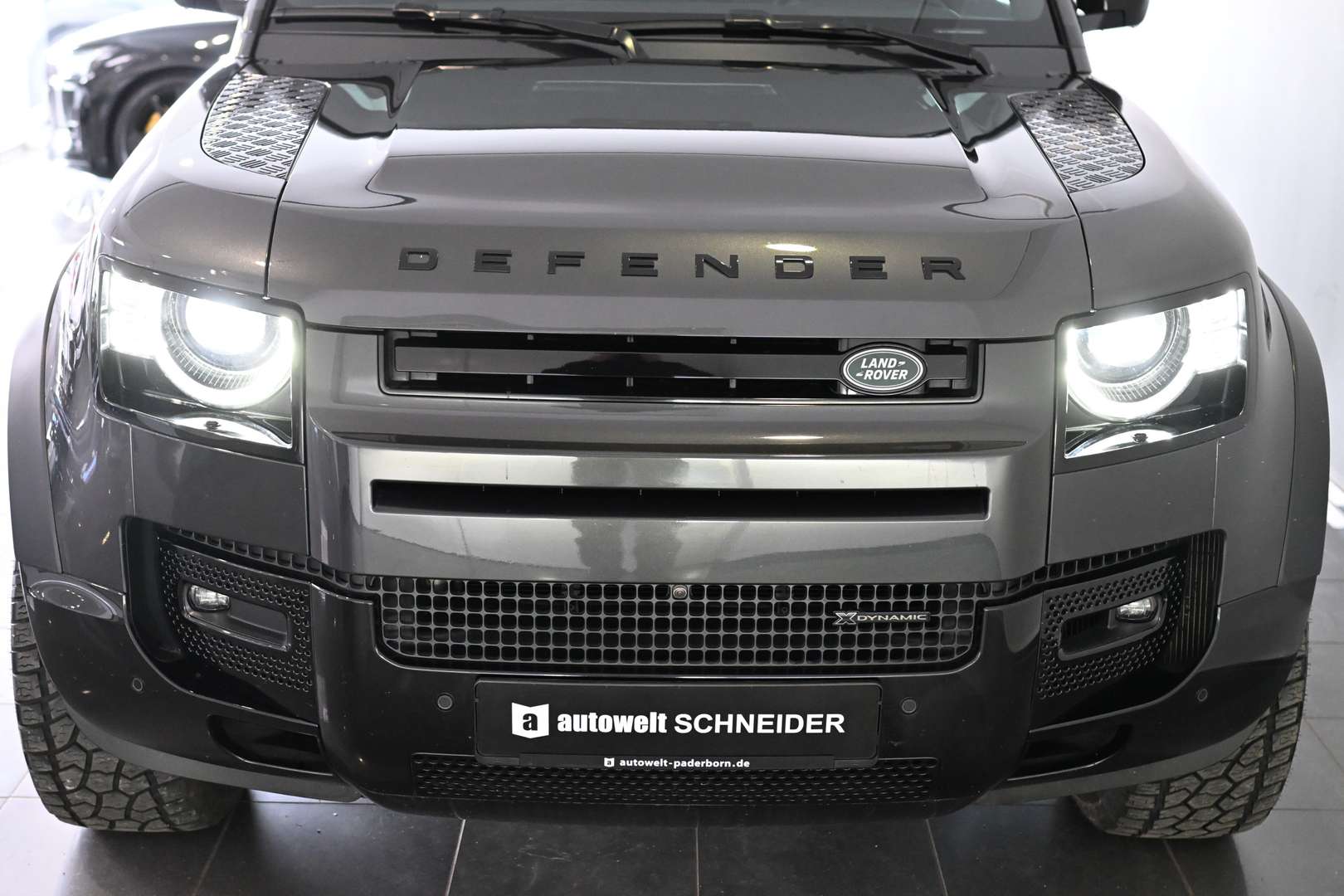 Land Rover Defender 130 X-Dynamic SE AHK Pano 8-Sitzer - 2023 - Joinsteer - #38