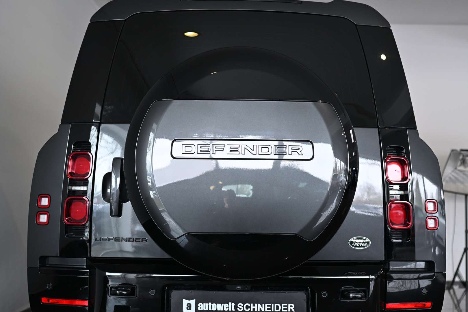 Land Rover Defender 130 X-Dynamic SE AHK Pano 8-Sitzer - 2023 - Joinsteer - #41