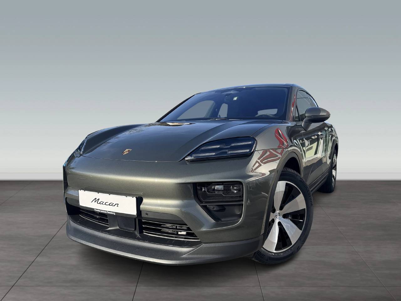 Porsche Macan Electrique - 2025 - Joinsteer - #1