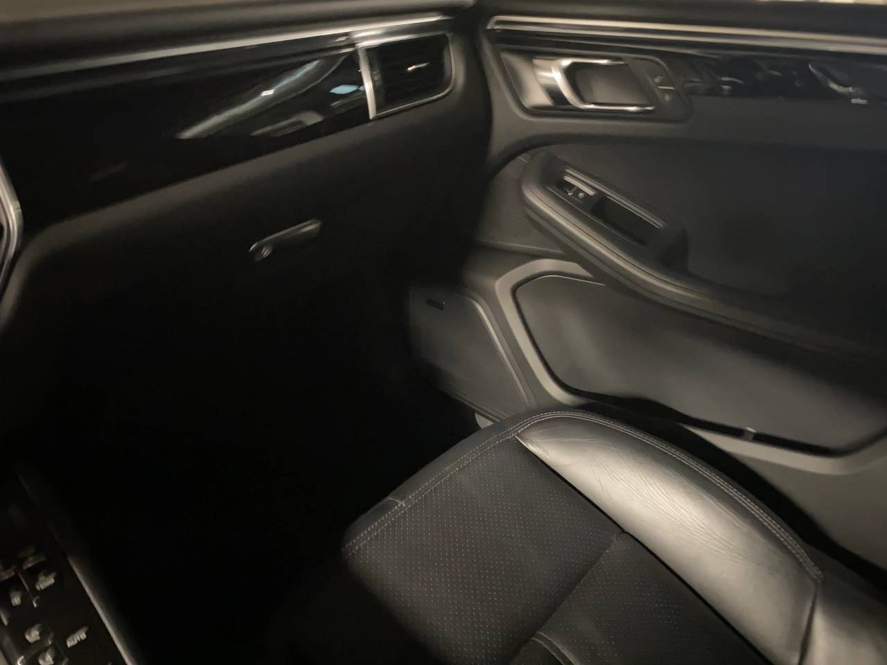Porsche Macan I S Diesel - 2017 - Joinsteer - #20