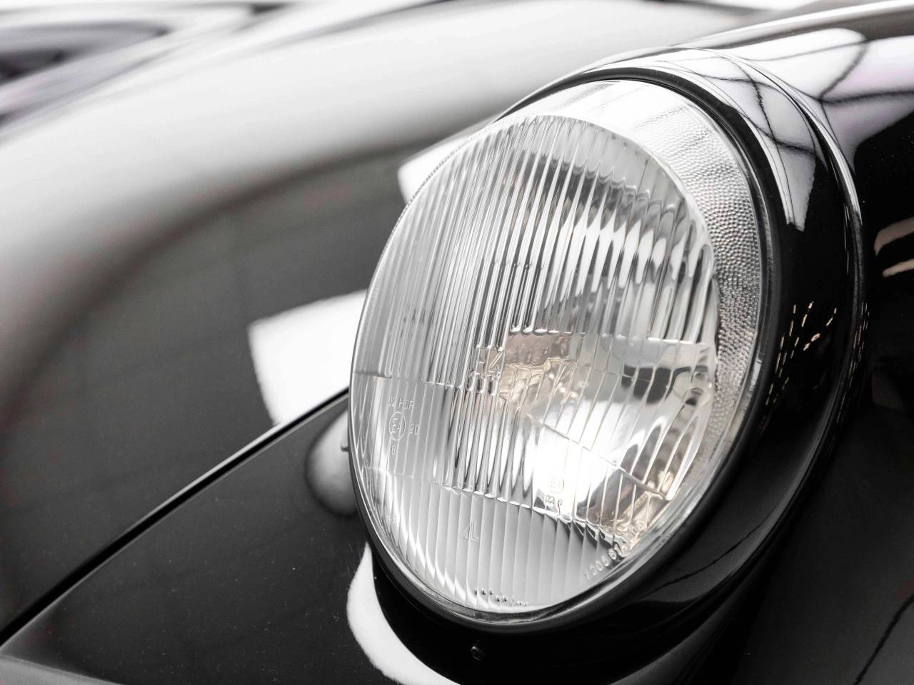 Porsche 964 Carrera 4 Cabriolet - 1991 - Joinsteer - #34