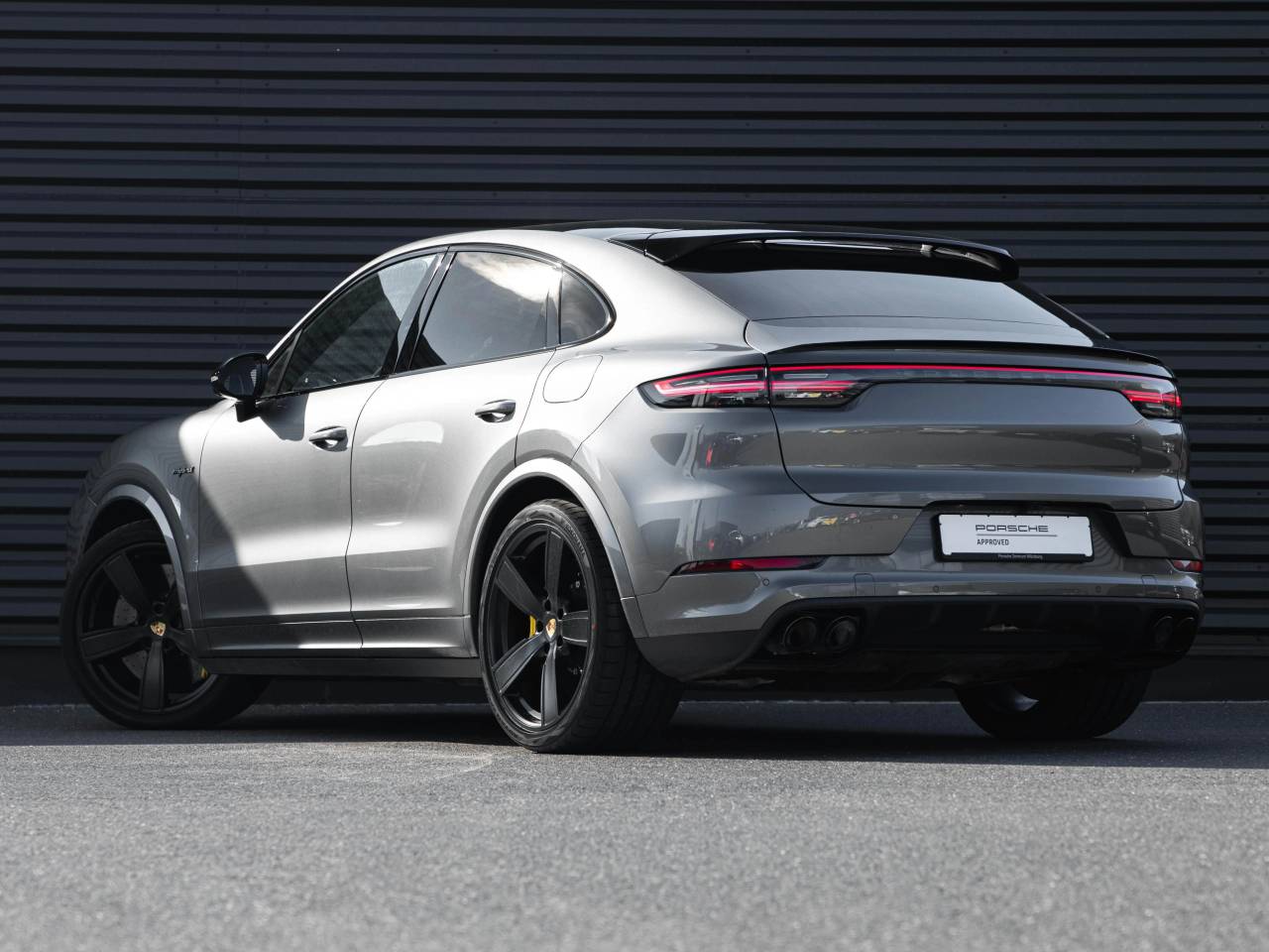 Porsche Cayenne III Turbo S E-Hybrid Coupé - 2021 - Joinsteer - #2