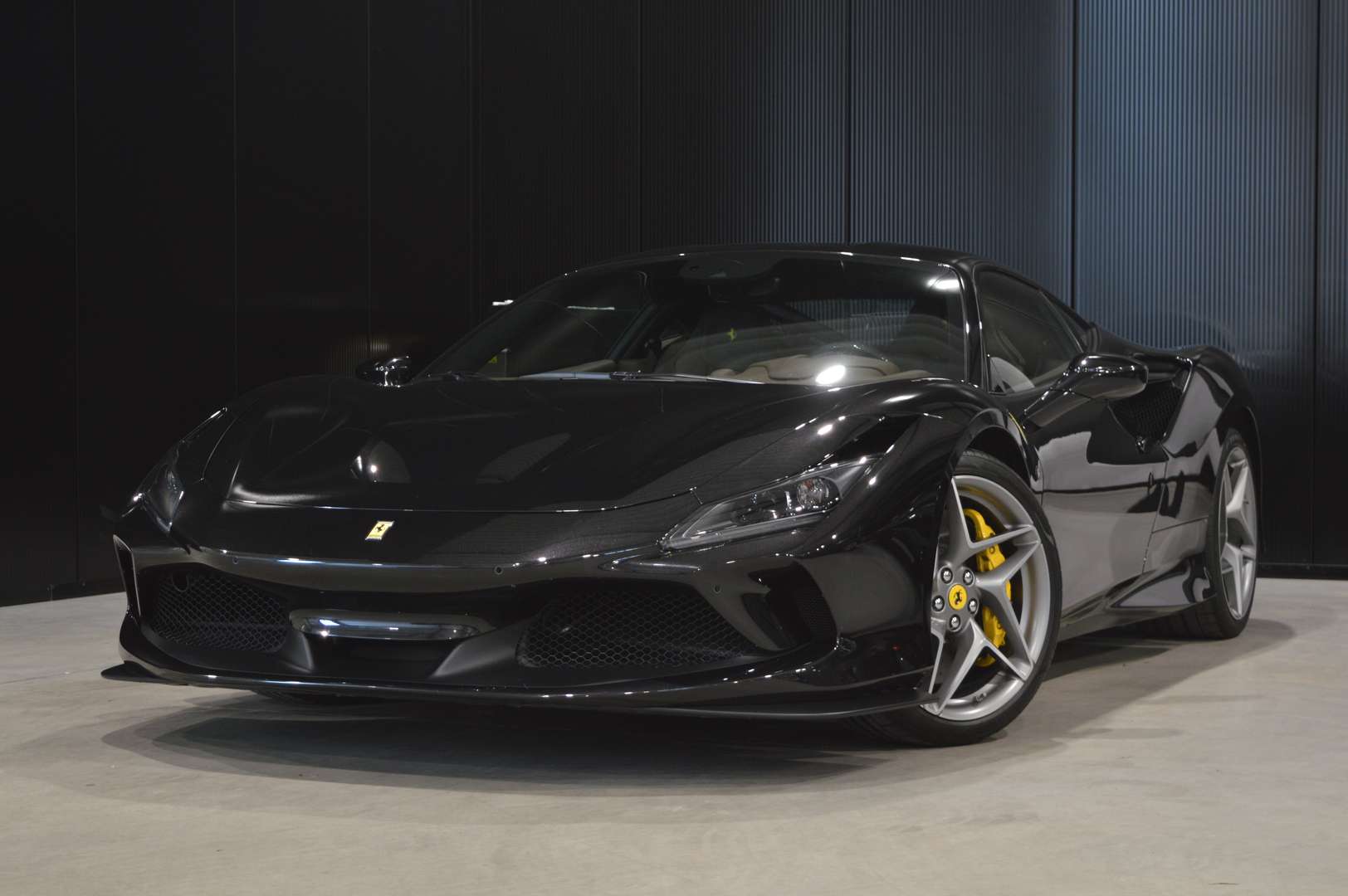 Ferrari F8 Tributo - 2020 - Joinsteer - #1