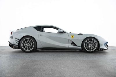 Ferrari 812 Competizione