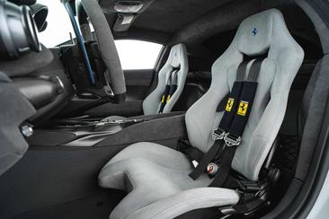 Ferrari 812 Competizione — photo 10
