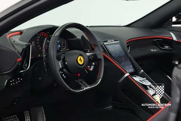 Ferrari Roma Spider — photo 10