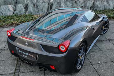 Ferrari 458 Italia — photo 20