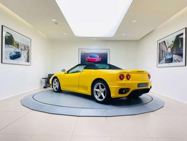 Ferrari 360 Spider — photo 12