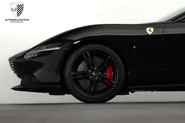 Ferrari Roma Spider — photo 36