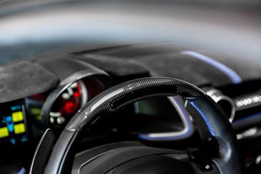 Ferrari 812 Competizione — photo 7