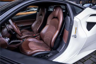 Ferrari 488 GTB — photo 23