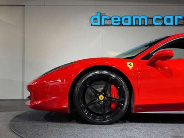 Ferrari 458 Italia — photo 7