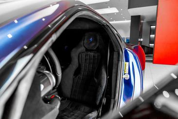 Ferrari 812 Competizione — photo 28