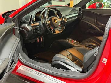 Ferrari 458 Italia — photo 25