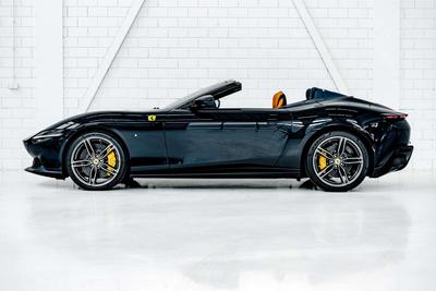 Ferrari Roma Spider