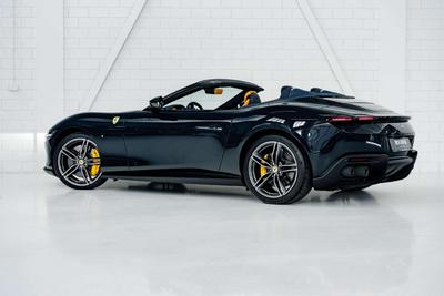 Ferrari Roma Spider