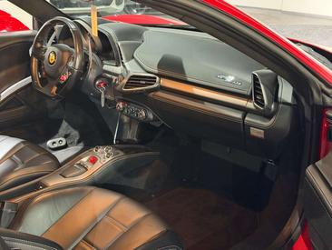 Ferrari 458 Italia — photo 38
