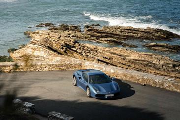 Ferrari 488 GTB — photo 5