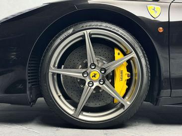 Ferrari 458 Italia — photo 26
