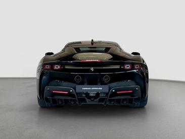 Ferrari SF90 Stradale — photo 5