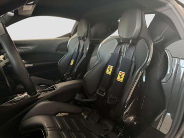 Ferrari SF90 Stradale — photo 9
