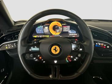 Ferrari SF90 Stradale — photo 10