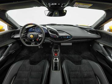 Ferrari SF90 Stradale — photo 4