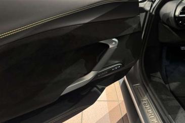 Ferrari 296 GTB — photo 25