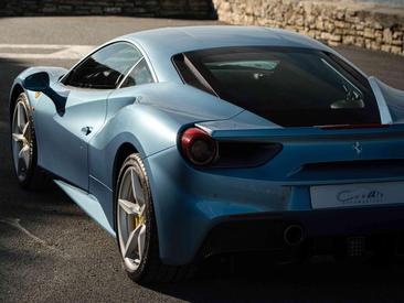 Ferrari 488 GTB — photo 13