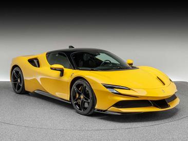 Ferrari SF90 Stradale — photo 9