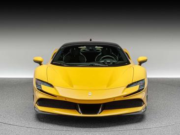 Ferrari SF90 Stradale — photo 10