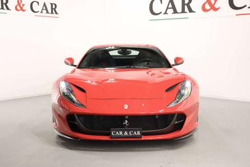 Ferrari 812 Superfast — photo 3