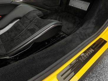 Ferrari SF90 Stradale — photo 23