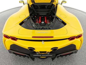 Ferrari SF90 Stradale — photo 28