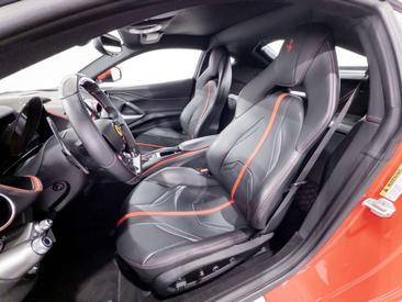 Ferrari 812 Superfast — photo 14