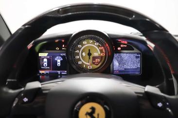 Ferrari 812 Superfast — photo 16