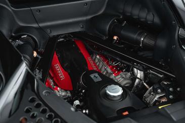 Ferrari SF90 Stradale — photo 28
