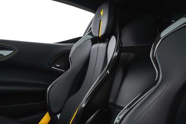 Ferrari SF90 Stradale — photo 32