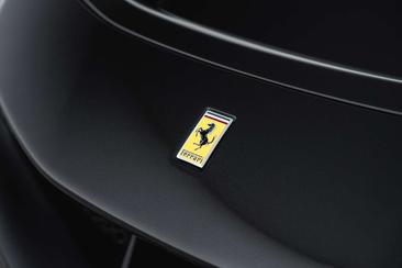 Ferrari SF90 Stradale — photo 41
