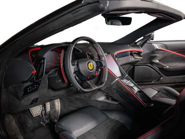 Ferrari Roma Spider — photo 7