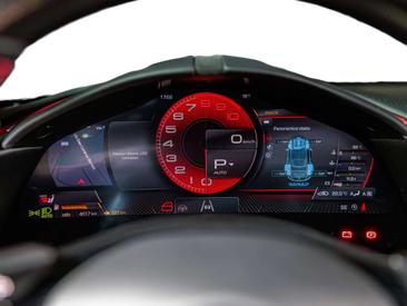 Ferrari Roma Spider — photo 8