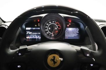 Ferrari F8 Tributo — photo 18