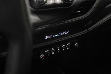 Ferrari F8 Tributo — photo 19